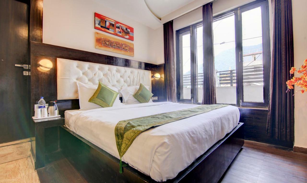 Lavish Inn Dharamshala Exterior photo